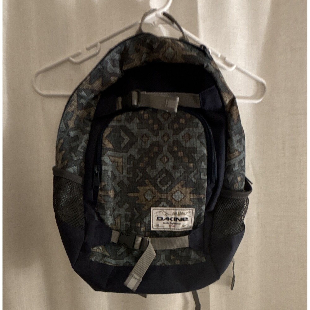 DAKINE 15L Medium Hiking Backpack Blue/Gray Geometric Zip Padded 2 Pockets